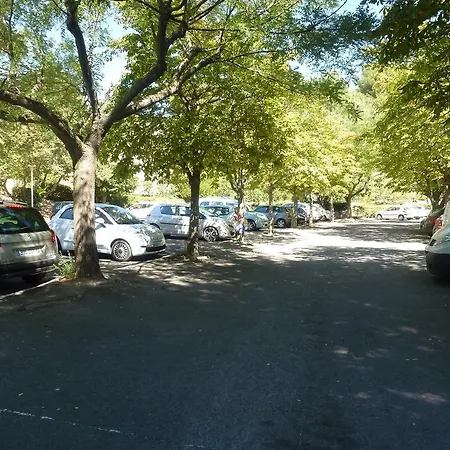 Les Muriers Blancs Apartmán *